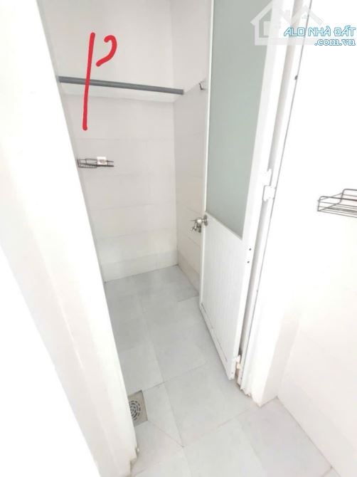 BÁN ĐẤT TẶNG NHÀ C4 - NGANG 4,5m - 58m2 - 6,45Tỷ - 3