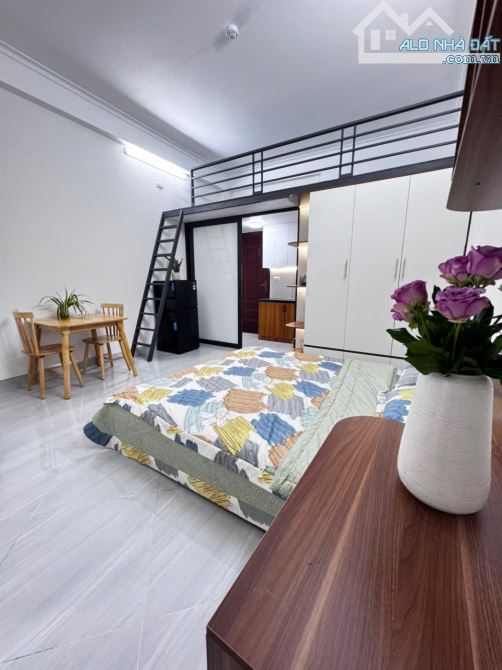 Cho Thuê CCMN 204 Trần Duy Hưng Cầu Giấy 30m2 Studio Gác Xép Ban Công Cửa Sổ Giặt Riêng TM - 3