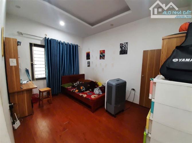 NHÀ ĐẸP 3 THOÁNG, 3 TẦNG 4 PHÒNG NGỦ, CHƯA ĐẾN 100TR/M2, TRUNG TÂM VĨNH HƯNG, HOÀNG MAI - 3