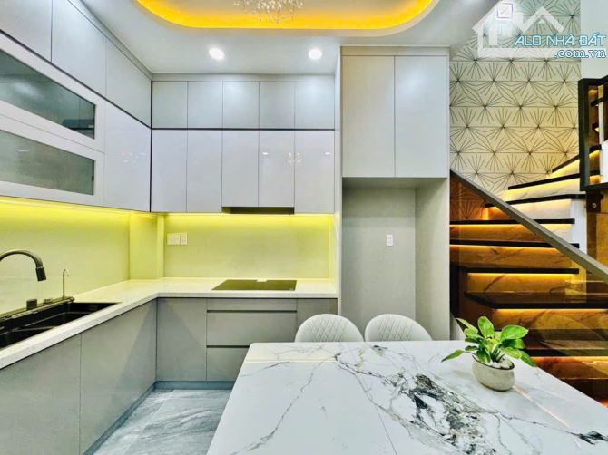 Bán nhà Nguyễn Văn Khối, 4 tầng, 4PN phường 8, Gò Vấp, giá 5.95 tỷ TL - 3