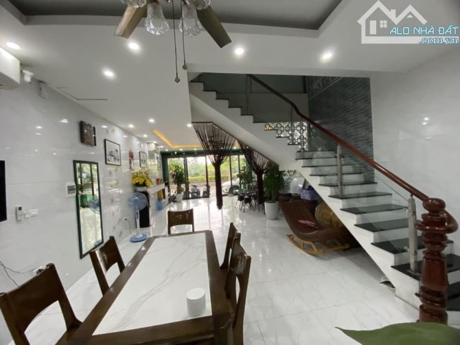 PHÂN LÔ MỄ TRÌ 2 THOÁNG OTO TRÁNH VỈA HÈ KINH DOANH VĂN PHÒNG 80m MT 5m 20.8 Tỷ - 3