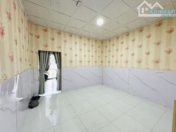 CỰC HIẾM – NHÀ GẦN AN SƯƠNG – 50M² KHÔNG QUY HOẠCH-TÂN THỚI NHẤT, QUẬN 12-GIÁ CHỈ 3.2 TỶ - 3