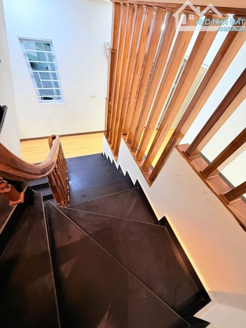 Bán nhà Ngọc Thụy, Dân xây, DT 50M2, Lô góc, 2 thoáng, 4 tầng, 4PN, ô tô vào tận cửa.. - 3