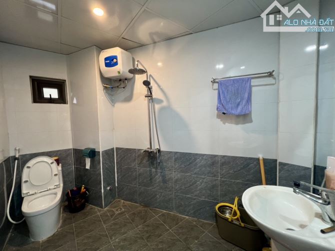 Bán nhà 5 tầng đẹp, ô tô đỗ cửa, full nội thất, 3 thoáng, gần Phạm Văn Đồng – Xuân Đỉnh - 4