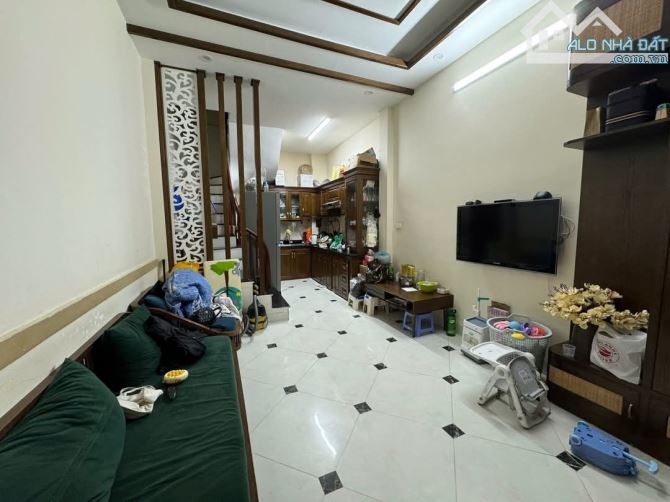 10m ra oto tránh, Nhà đẹp Trần Khát Chân, full nội thất, ngõ thoáng, Tây Bắc. Giá 6.6 tỷ - 4