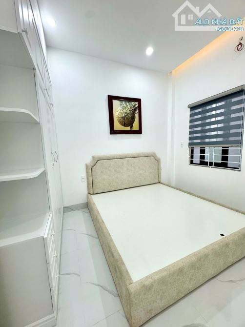 Nhà 2 Tầng Full Nội Thất Tân Cổ Điển - Thích Tịnh Khiết - 4