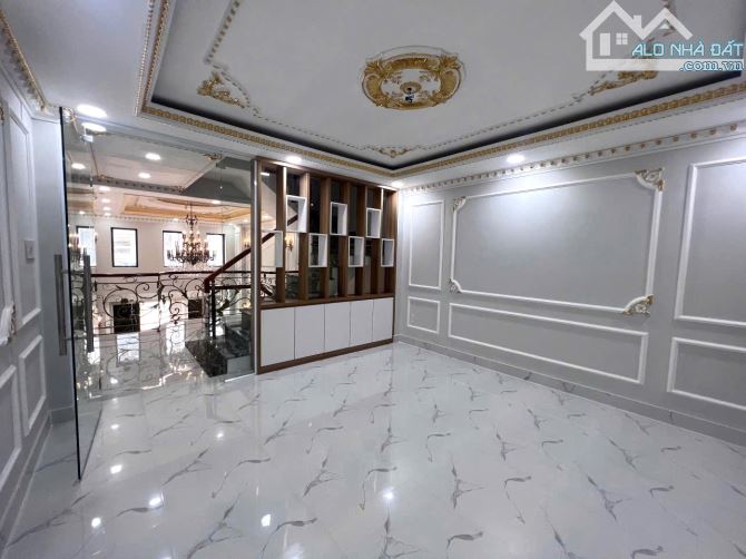 Siêu Phẩm Đẹp Lung Linh 5 Tầng 68m2 Gần Phạm Văn Đồng Linh Đông Thủ Đức Chỉ 8.7 tỷ Đẳng - 4