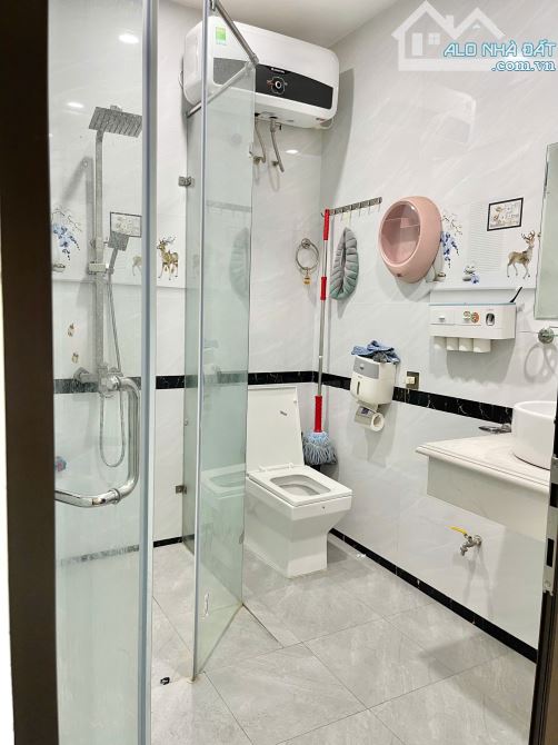 Cho thuê nhà Hoàng Văn Thái – Thanh Xuân DT 45m x 4 tầng, đủ đồ ở sướng giá 11tr/th - 4