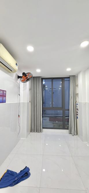 NHÀ 4 TẦNG TRUNG TÂM TÂN BÌNH – HẺM XE HƠI – SHR – CHỈ 3TỶ HƠN - 4