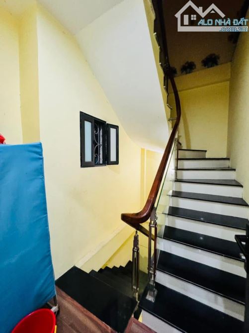 BÁN NHÀ PHỐ HÀO NAM – HIẾM – DÂN XÂY – MÓNG 6 TẦNG – 6,45 TỶ - 4
