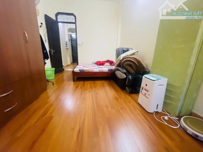 Nhà Đẹp , Phân lô, Gara ô tô, Phố Lạc Long Quân - Tây Hồ DT 60m, 5 Tầng, Giá 12,5 Tỷ - 4