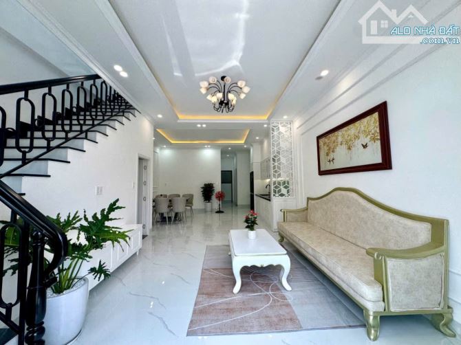 Bán Nhà 2 Tầng Đẹp Full Nội Thất - đường Thích Tịnh Khiết - 4