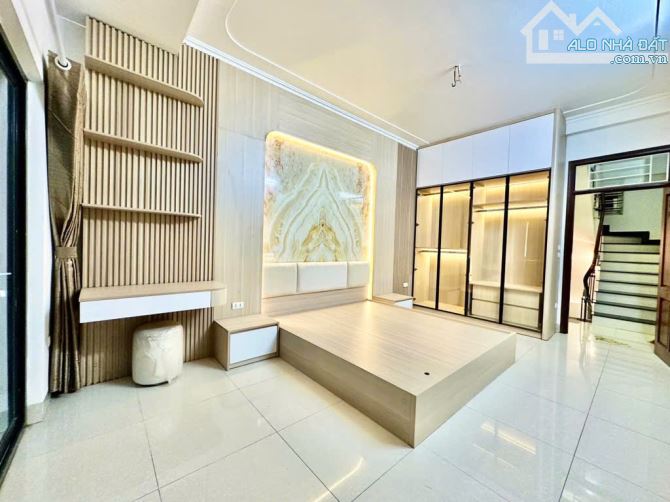BÁN NHÀ TÔ HIỆU 5 TẦNG, Ô TÔ ĐỖ CỬA, GẦN CHỢ HÀ ĐÔNG,NHÀ ĐẸP CHÍNH CHỦ, GIÁ 8.6 TỶ - 4