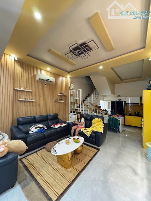 Bán nhà 3 mê đúc Nguyễn Thế Lộc quận Sơn Trà, ngay trung tâm pháo hoa quốc tế - 4