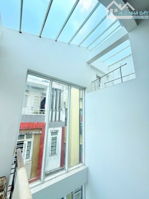 Bán nhà kiểu biệt thự đường Phan Đình Phùng, Phú Nhuận - 5 tầng 91m2 (7.4 x 13) chỉ 12 tỷ - 4