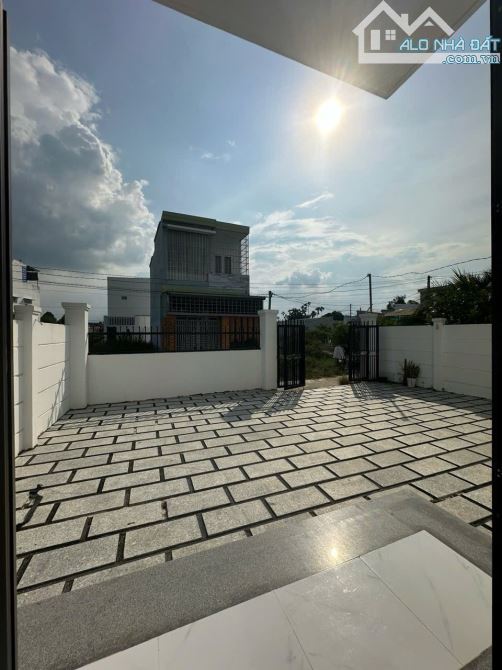 🌸🌸🌸 BÁN NHÀ 2 Tầng có sân đậu oto rộng rãi XÃ VĨNH TRUNG TP Nha Trang - 4