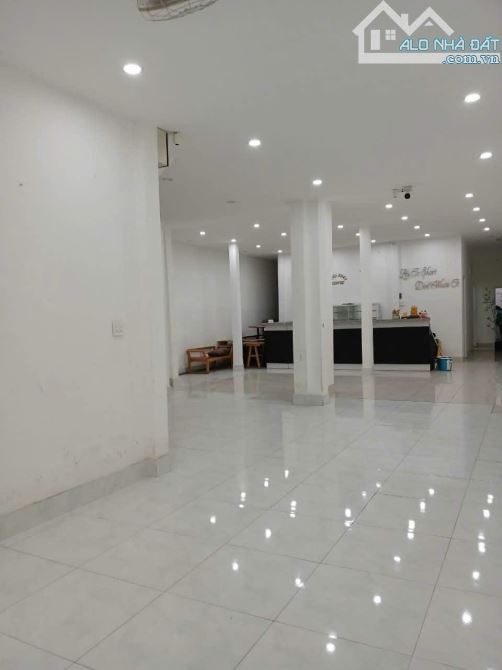 Cho thuê nhà mặt tiền đường 30/4, gần ngã 3 quang trung - 4