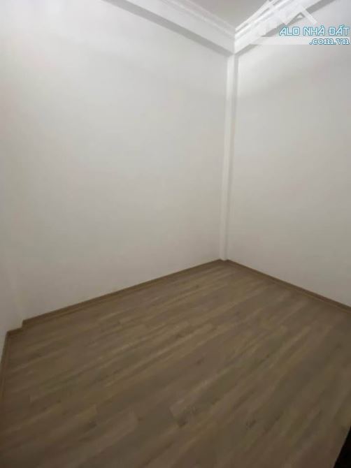 BÁN NHÀ BÙI XƯƠNG TRẠCH THANH XUÂN - NHÀ DÂN XÂY CHẮC CHẮN - DT 30M2 GIÁ HƠN 5 TỶ - 4