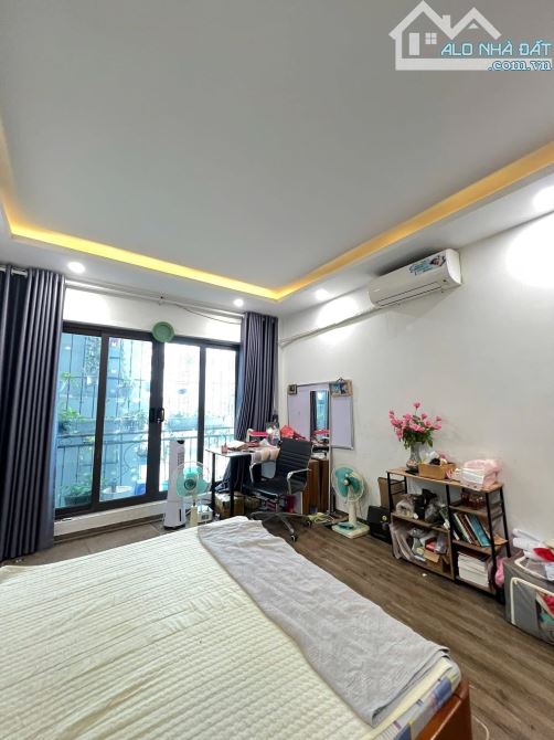 TRỊNH ĐÌNH CỬU HOÀNG MAI 36M 8,9TỶ 6 TẦNG MT 4M CĂN GÓC NGÕ THÔNG Ô TÔ ĐỖ CỔNG - 4