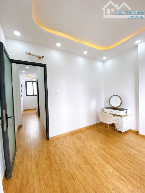 BÁN NHÀ GỐC ĐỀ – HOÀNG MAI | 37M² × 5 TẦNG | 4 PHÒNG NGỦ | GIÁ 7,3 TỶ - 4