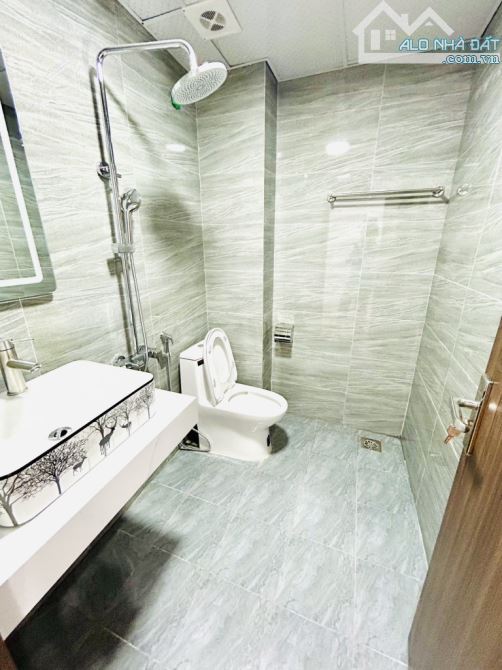BÁN NHÀ TRƯƠNG ĐỊNH, Ô TÔ ĐỖ CỬA, KINH DOANH, 42M2. 8.2 TỶ - 4
