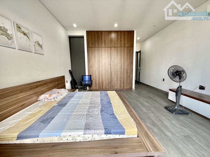 SIÊU PHẨM 4 TẦNG MẶT TIỀN BÀU GIA THƯỢNG- CHỦ ĐỂ FULL NỘI THẤT XỊN- MUA VỀ Ở NGAY - 4