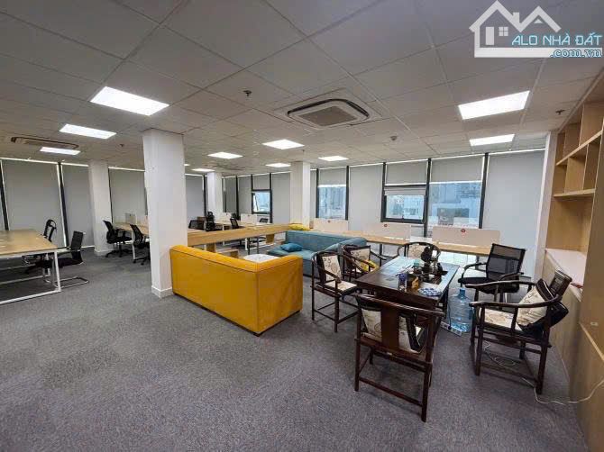 Tòa nhà góc 2 mặt tiền hầm 6 tầng 1200m2 sàn DT: 12,5x19m HĐ thuê 320tr/th giá 105 tỷ TL - 4