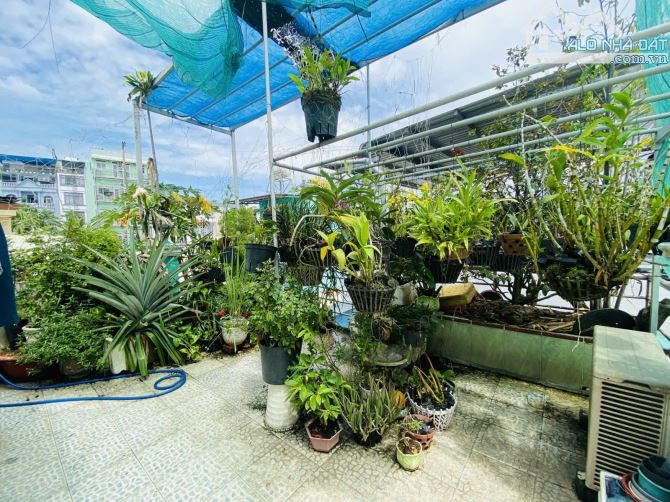 Nhà ĐẸP 1 ĐỜI CHỦ, Hẻm rộng, Ngang 4.5m 3Tầng 3PN, chỉ hơn 4 tỷ - 4