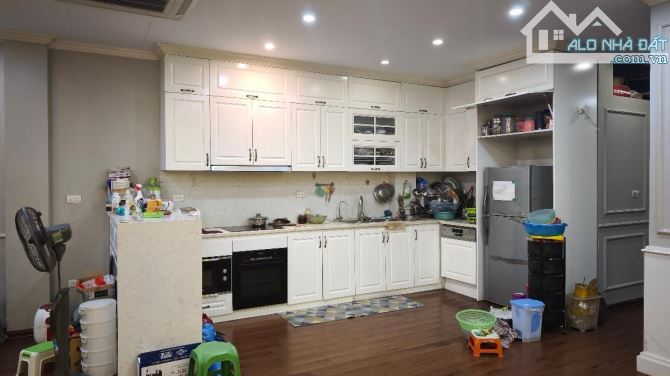 KINH DOANH VIP, LÔ GÓC 70M², 4 TẦNG, Ô TÔ TRÁNH – CẦU GIẤY THÔNG NGUYỄN VĂN HUYÊN - 4