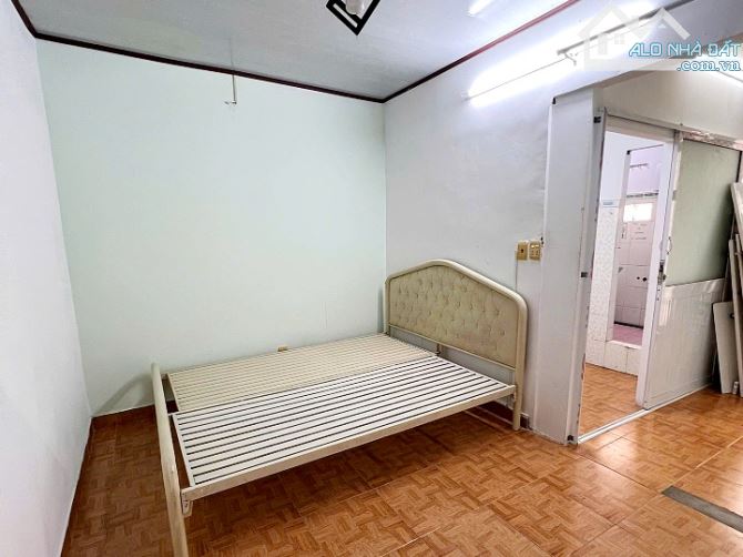 Cho thuê nhà nguyên căn hẻm Bạch Đằng, Bình Thạnh – 9.9 triệu/tháng - 4
