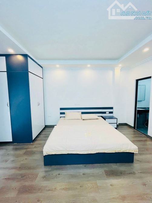 SIÊU PHẨM PHẠM VĂN ĐỒNG ,CG-NHÀ MỚI KÍNH KOONG-6TẦNG-40M2- 9TỶ, THANG MÁY NHẬP Ý - NỘI THÂ - 4