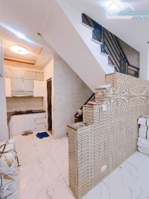 NHÀ ĐẸP Ở NGAY- CỰC RẺ CỰC HIẾM- NGANG 4.7M- CÓ DÒNG TIỀN ỔN ĐỊNH- DƯƠNG BÁ T - 4
