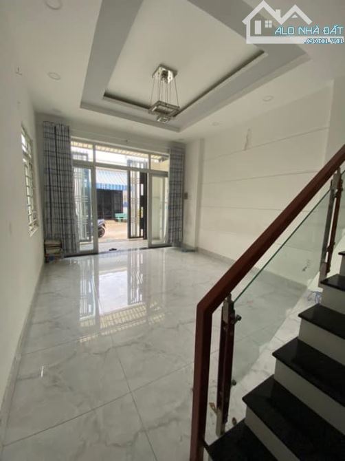 NHÀ 3 TẦNG - KHU PHÂN LÔ THỚI AN 16 - XE TẢI ĐẬU CỬA - 4.2 x 13M - DÒNG TIỀN 10TR/THÁNG - 4
