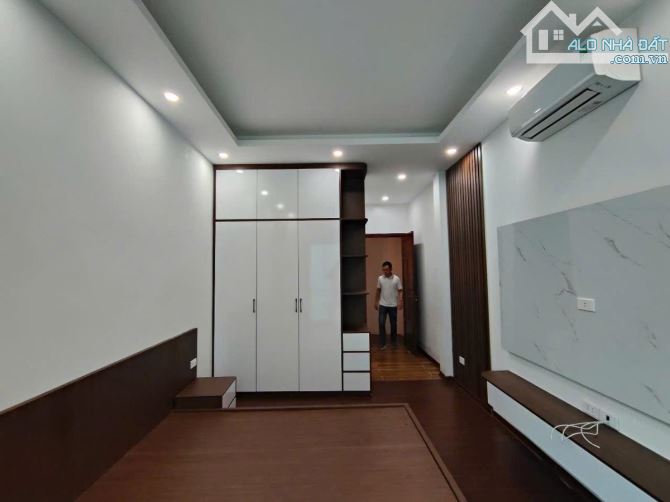 BÁN NHÀ NGÕ QUANG TRUNG-NGAY TRƯỜNG CHUYÊN NGUYỄN HUỆ,DT 35M×5 TẦNG,NHỈNH 6 TỶ - 4