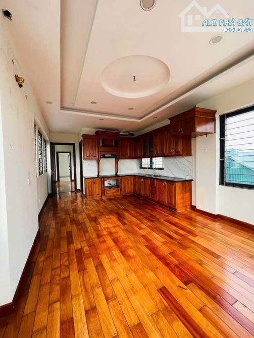 SIÊU PHẨM TRƯƠNG ĐỊNH - 66M2, 7 TẦNG THANG MÁY - Ô TÔ TRÁNH, VÀO NHÀ - KINH DOANH VĂN PHÒN - 4