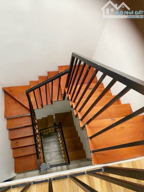 MẶT TIỀN KINH DOANH NGÀY ĐÊM – NHÀ 3 TẦNG – NGÔ CHÍ QUỐC, THỦ ĐỨC - 60M2 - CHỈ 4.6 TỶ - 4
