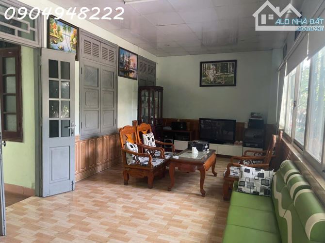 Cho Thuê Nhà Mặt Phố 16 Trường Thi, 30 Triệu, 200M2, 6 Phòng Ngủ+ 3 Vệ Sinh Đẹp - 4