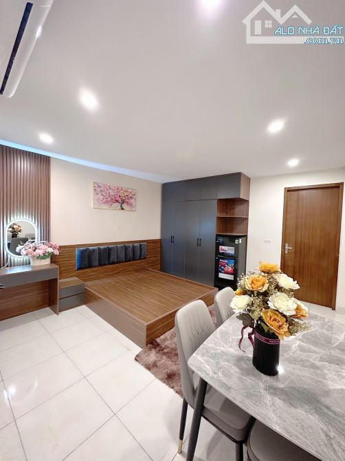 Cần bán gấp nhà 6 tầng Mễ Trì Thượng, 10 phòng khép ngõ nông, DT 62m2, MT 4m, Giá 10.8 tỷ - 4
