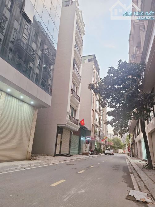 BẠN EM  CẦN BÁN PHÂN LÔ VĂN KHÊ 5T 44M2 GIÁ NHỈNH 16 TỶ - 4