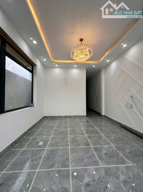 BÁN CẶP NHÀ ĐẸP ĐANG HOÀN THIỆN CẦU KÊNH TÀ BEN - CÁCH TUYẾN TRÁNH XUYÊN Á 100m  - Dt : 5x - 4
