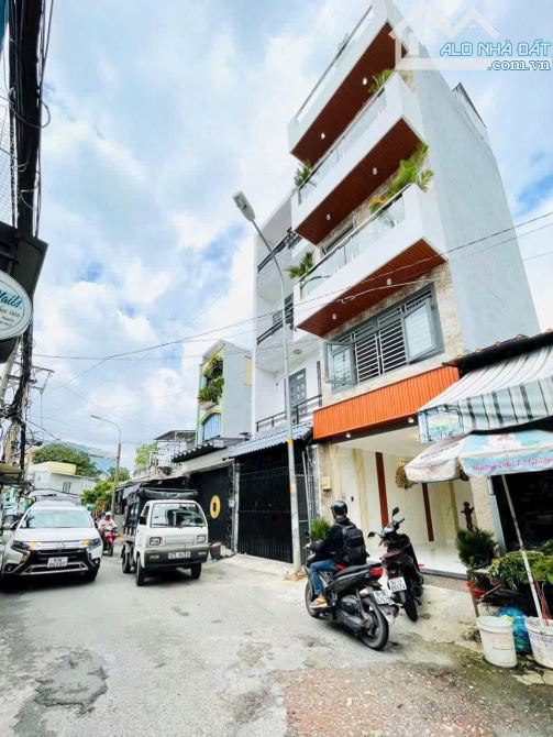 28m2, BÁN NHÀ 5 TẦNG, MẶT TIỀN BÙI QUANG LÀ, P12 GÒ VẤP, NHỈNH 5 TỶ - 4