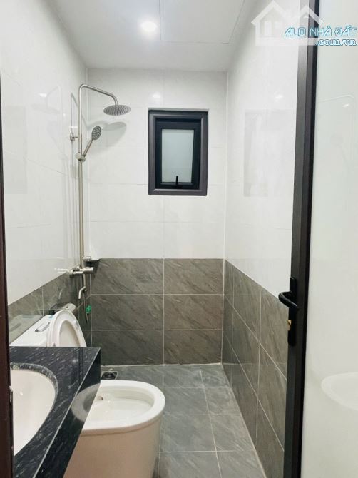 🌟 SIÊU PHẨM PHẠM VĂN ĐỒNG - NHÀ MỚI ĐẸP - FULL NỘI THẤT - GẦN ĐẠI HỌC - SỞ HỮU NGAY! 🌟 - 4