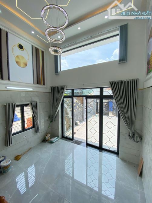 SIÊU PHẨM 5 TẦNG 105M2– NGANG 5.2M – NHÀ MỚI LUNG LINH – HẺM XE TẢI – KHU VIP AO ĐÔI  SỔ N - 4