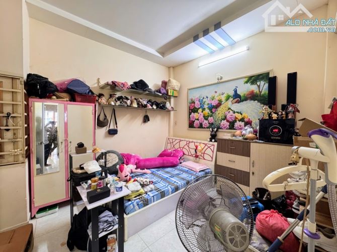 CHỈ 4,3 🪙CÓ NGAY NHÀ MỚI VỊ TRÍ ĐẸP 2 TẦNG 4,2*11,2M- VÀO Ở NGAY - SÁT LÊ VĂN QUỚI - BÌNH - 4