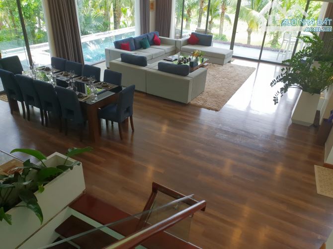 Biệt Thự Flamingo, View Hồ, Nội Thất xịn chuẩn 5*, , gần 800m2. - 4