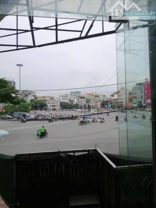 MẶT PHỐ ĐÔNG CÁC, ĐỐNG ĐA, LÔ GÓC - VỈA HÈ- KINH DOANH ĐỈNH, 52m2xMT5,8m Giá 33 tỷ - 4