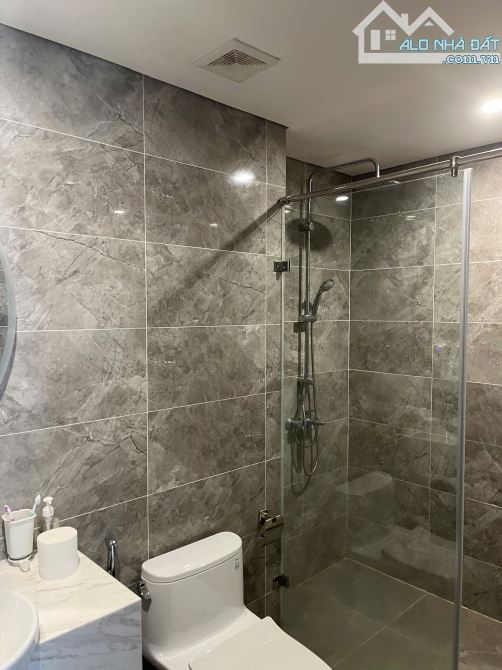 Bán căn 2PN full đồ đông nam view Vin Hoàng Huy Grand giá 2.05 tỷ (đã bao gồm 5% bìa) - 4