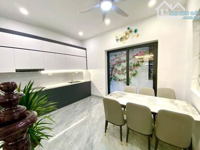 🏡 SIÊU PHẨM MỚI KOONG, THANG MÁY, MẶT PHỐ LÊ QUÝ ĐÔN, Ô TÔ TRÁNH, VÀO NHÀ. 13,5 tỷ - 4