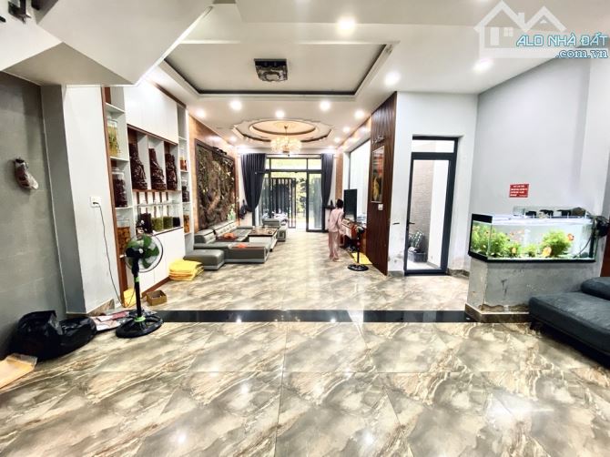 11.4 Tỷ- BIỆT THỰ VÍP- 6.5mx20mx4 tầng- Tân Kỳ Tân Quý- Gần Aeon Mall. - 4