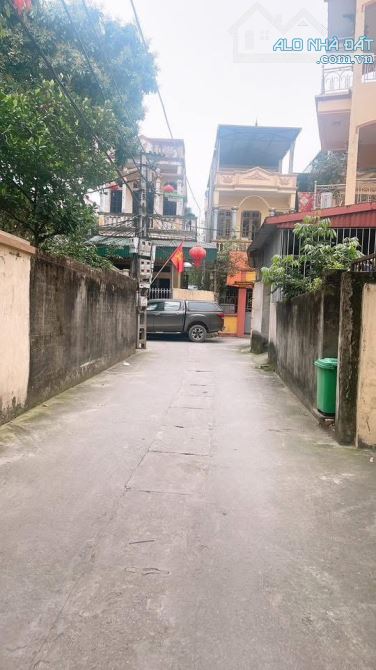 Bán nhà Ngũ Hiệp hàng xóm Vũ Lăng gần 80m xây mới 4 tầng nhỉnh 5 đồng có sân để xe - 4